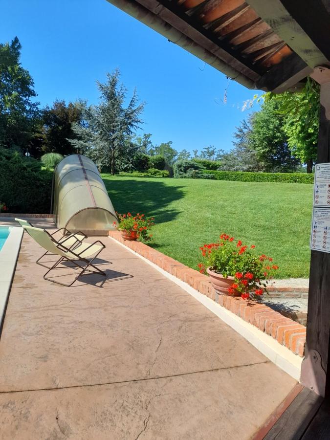 Tenuta Degli Angeli Rossi Asti Exteriér fotografie